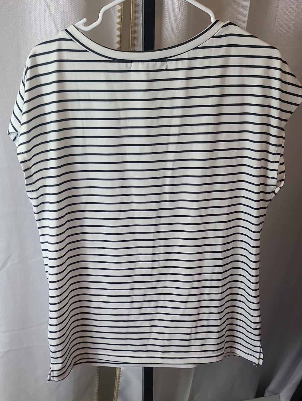 MEROKEETY striped Med Tee. - Picture 5 of 5